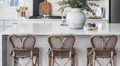 Choosing the Perfect Kitchen Bar Stool: Style, Comfort & Functionality