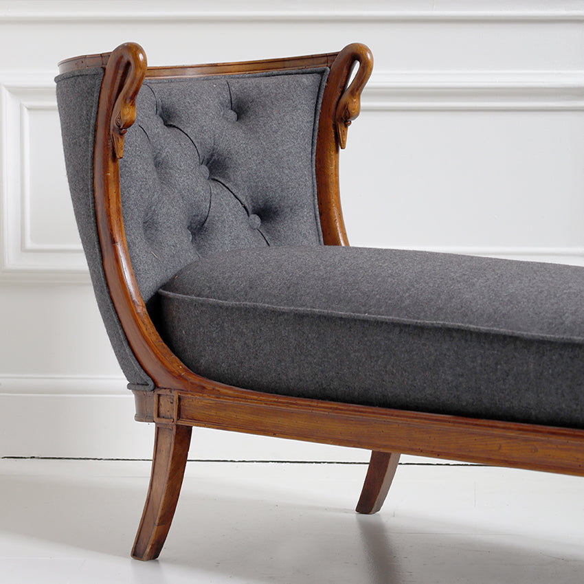 1950s Swan Chaise Longue