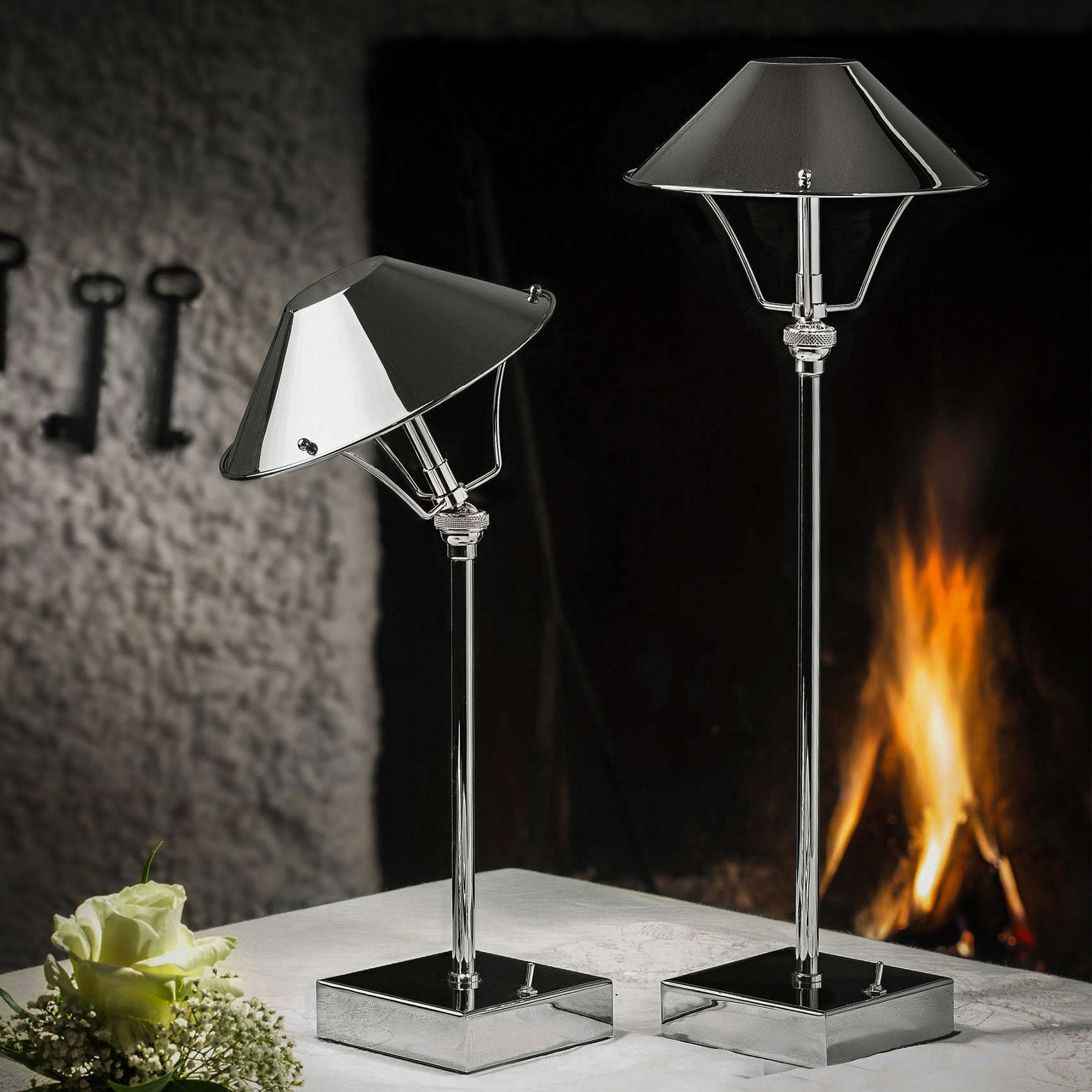 Ambrina Cordless Table Lamp 35