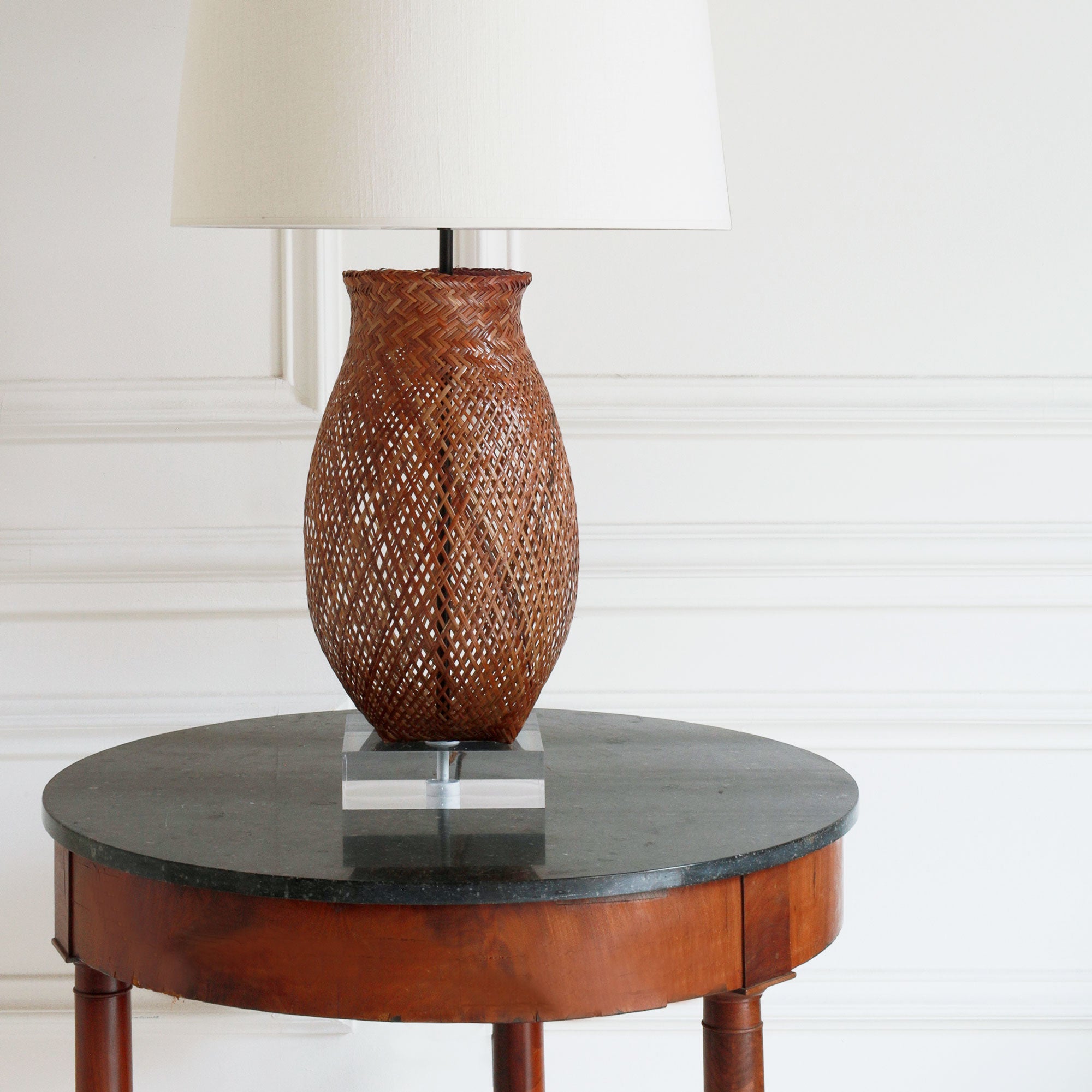 Darien Woven Basket Table Lamp
