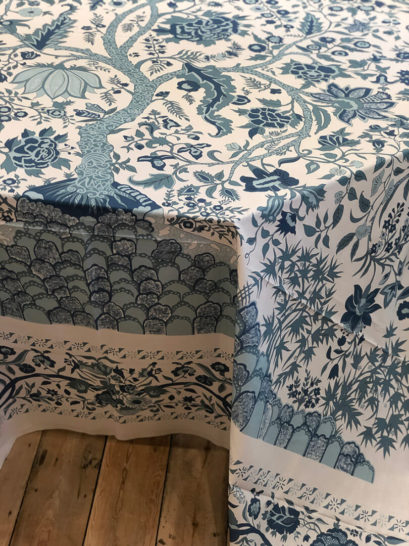 Dark Blue-Light Blue on Ivory Tablecloth.Vignette.Top WS