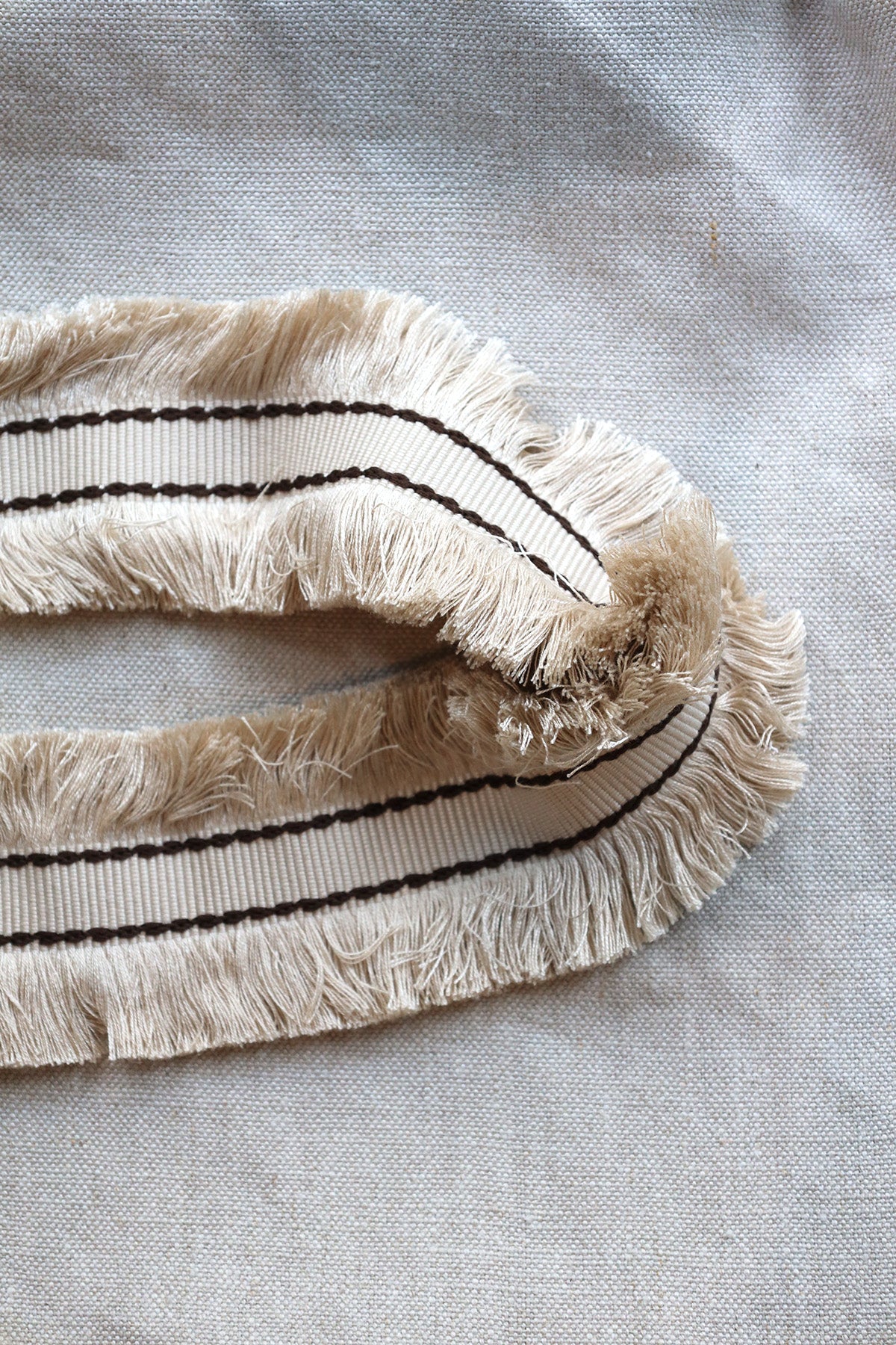 Double Cut Ruche Tieback - Flax and Bronze