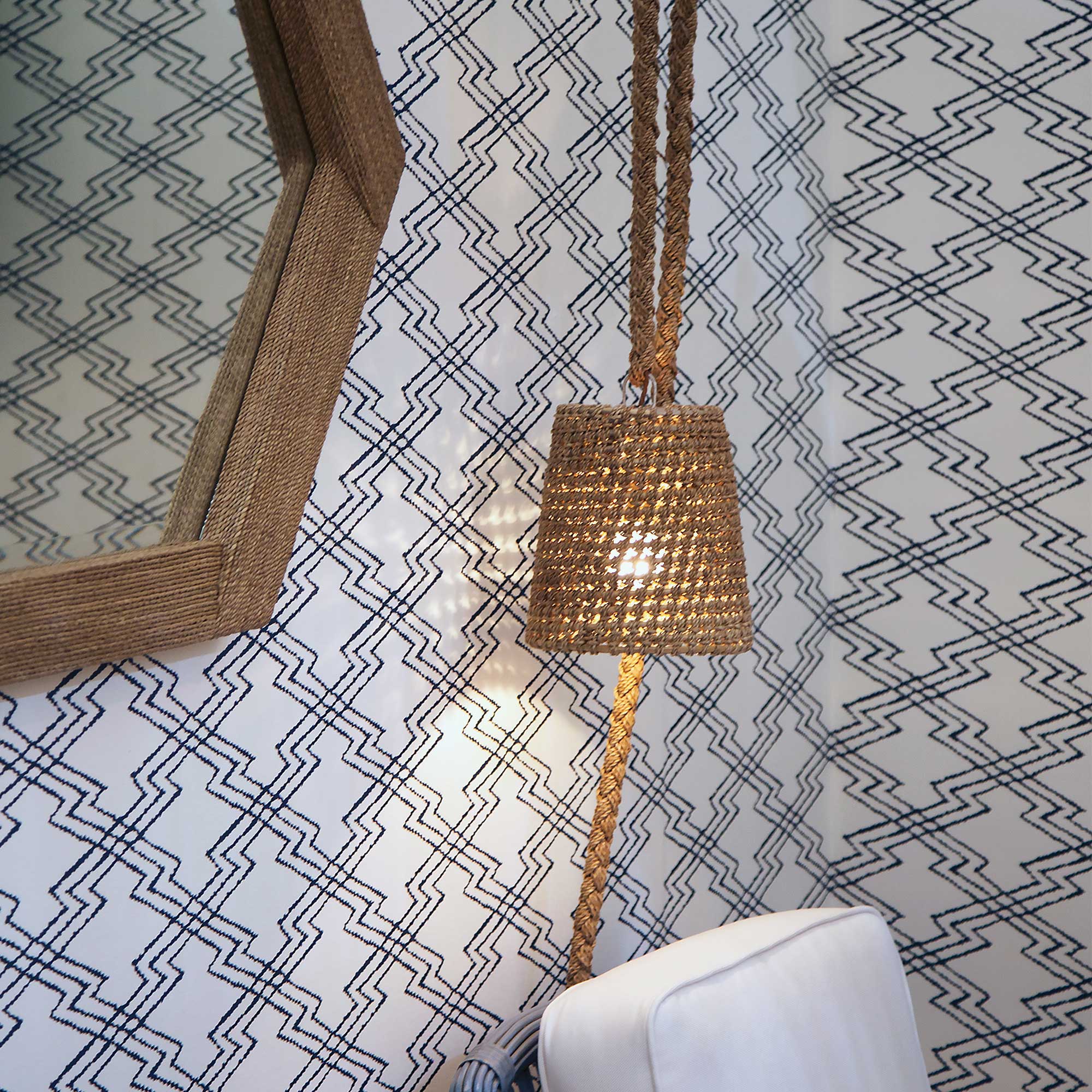 Green Oaks Wall Pendant