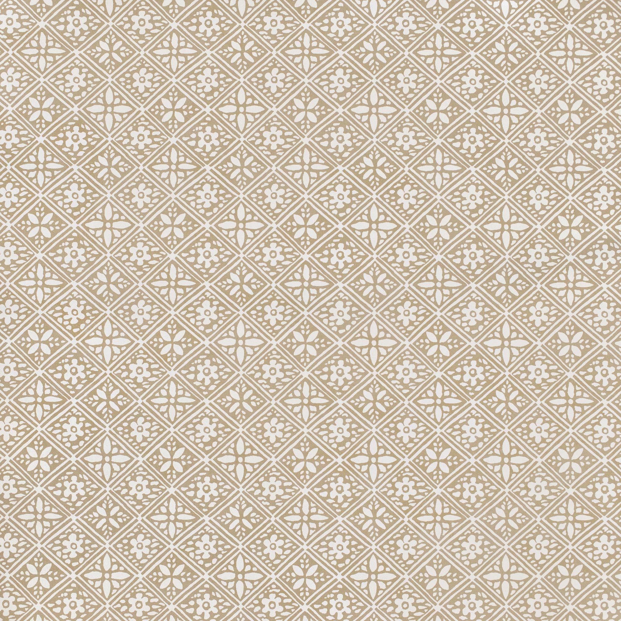 Hadiqa Wallpaper - Marron Glacé