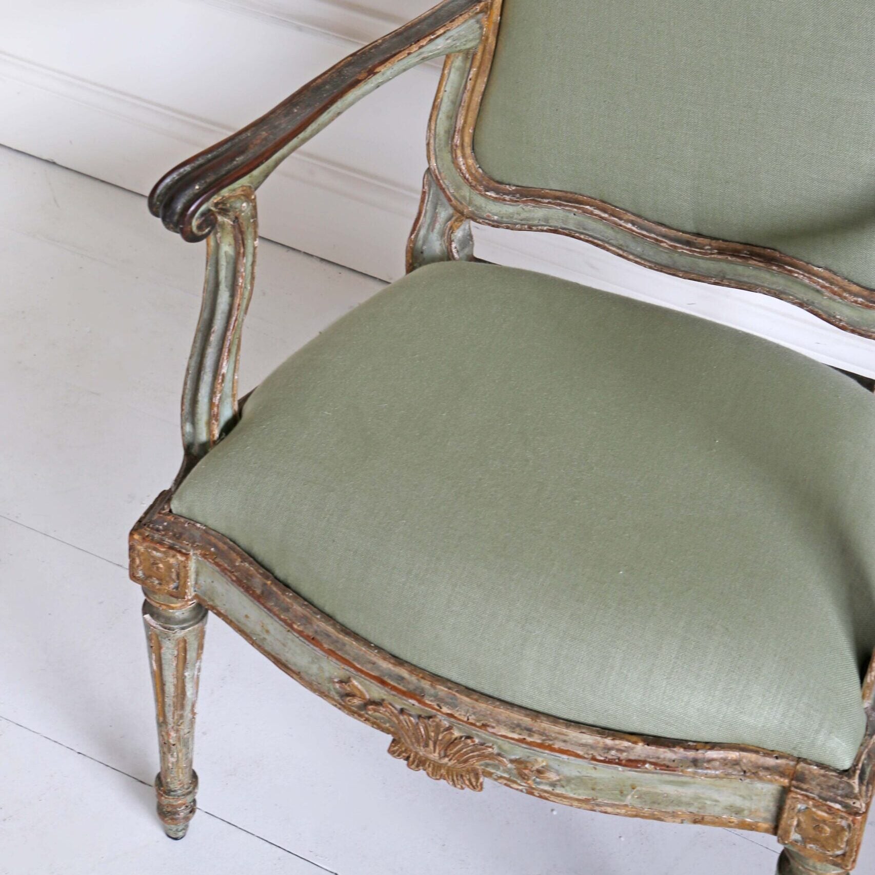 Louis XVI Armchair - Brittany Glazed Linen Moss