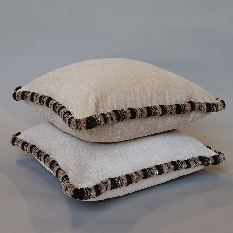 Arezzo Cushion - Linen/Leopard
