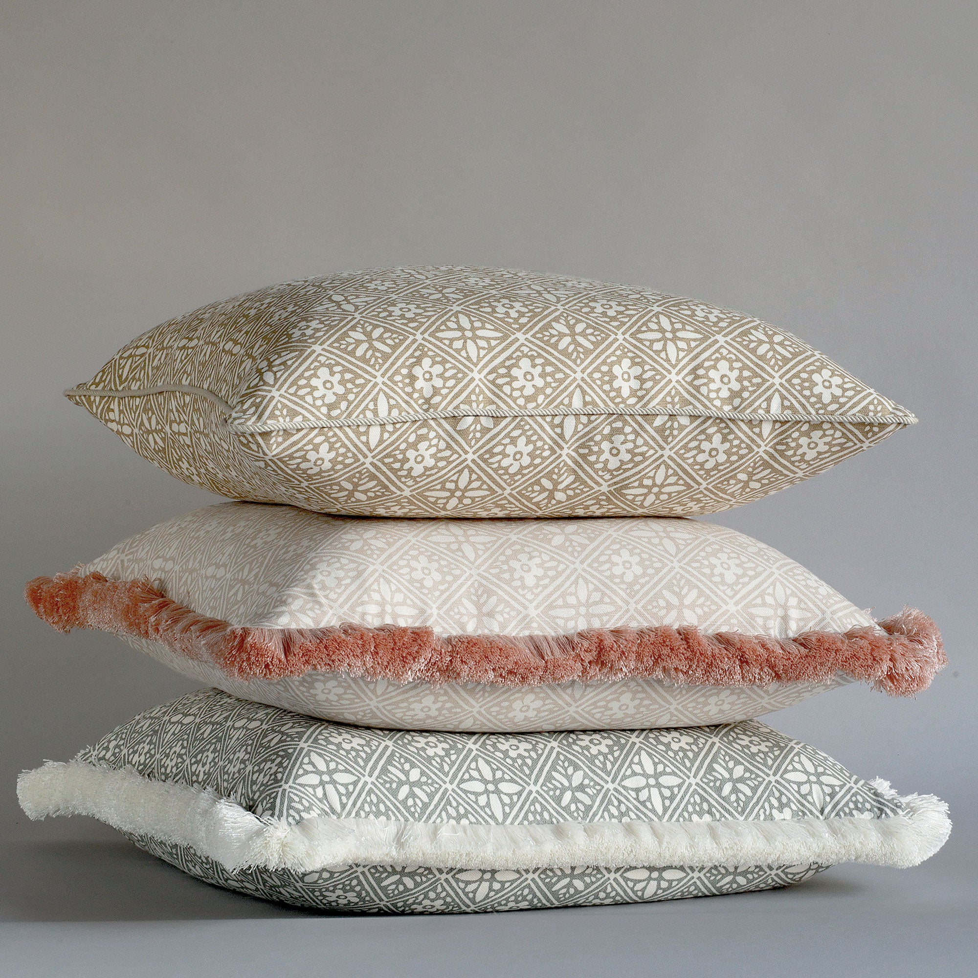 Hadiqa Cushion - Marron Glacé