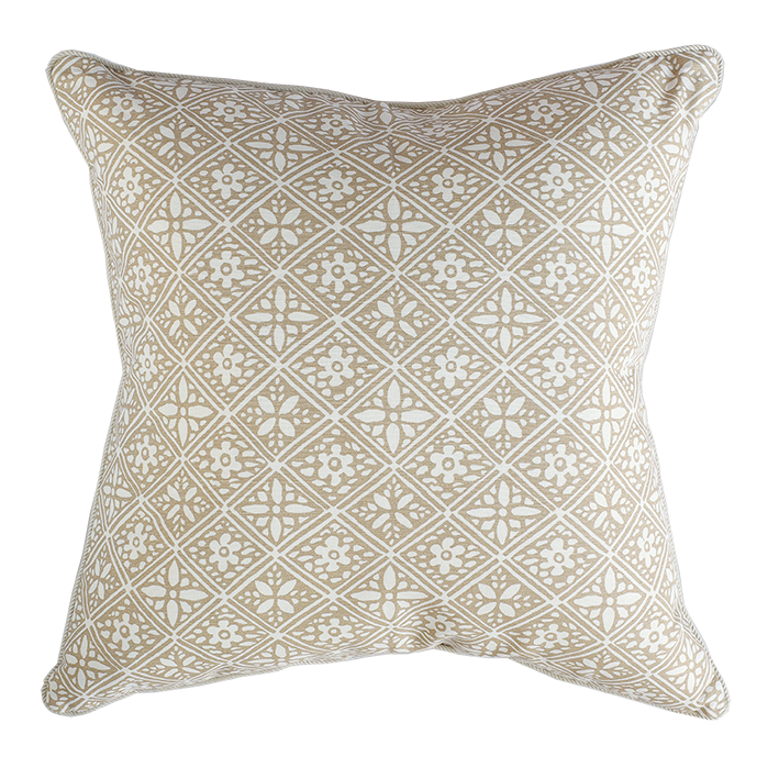 Hadiqa Cushion - Marron Glacé