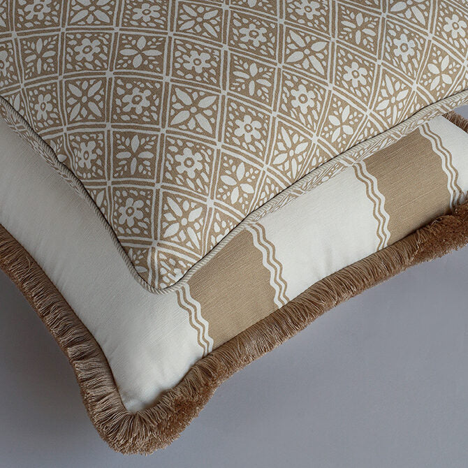 Onda Stripe Cushion – Marron Glacé