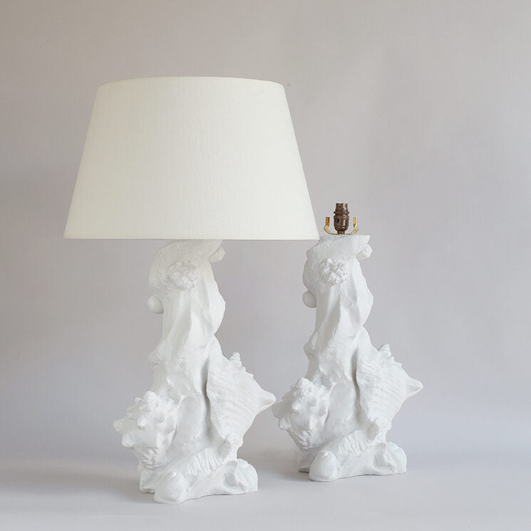 Roche Shell Table Lamp