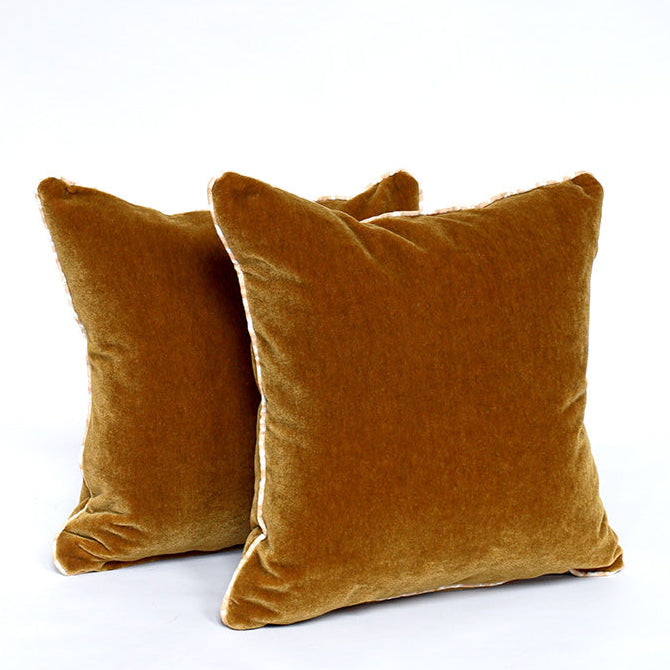 Cavelle Cushion - Bronze