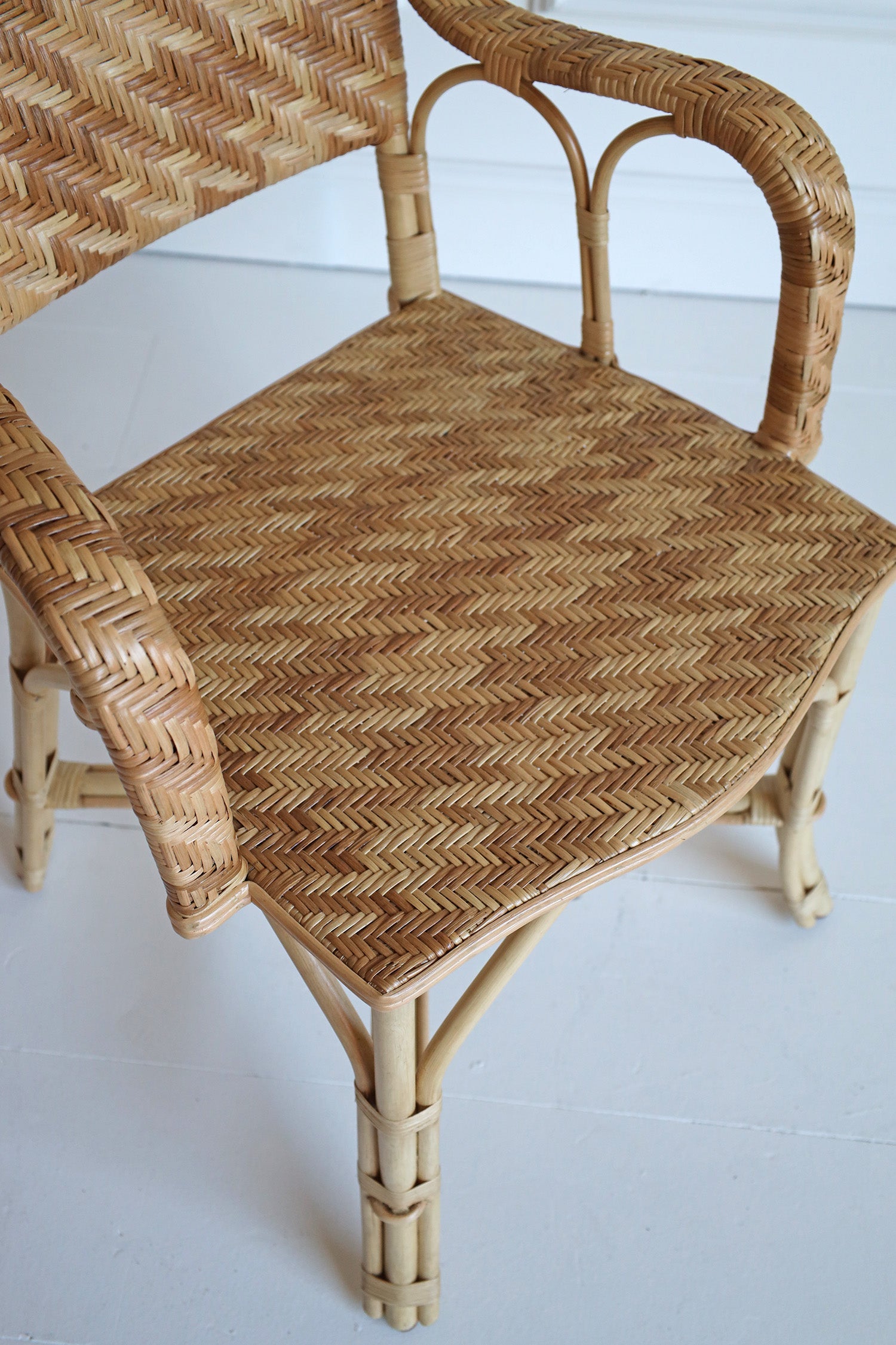 Pied-de-poule Rattan Chair