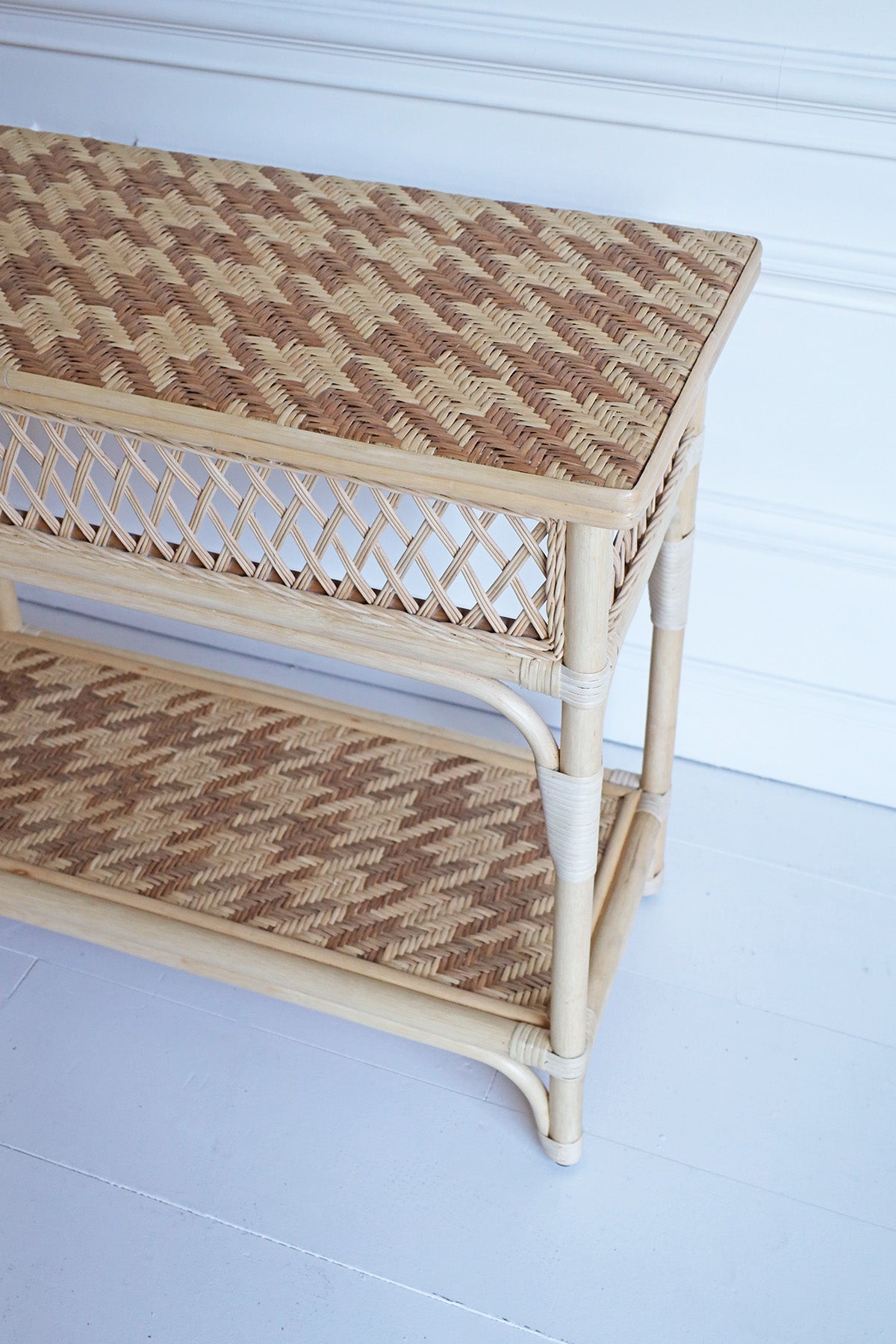 Pied-de-poule Rattan Console Table