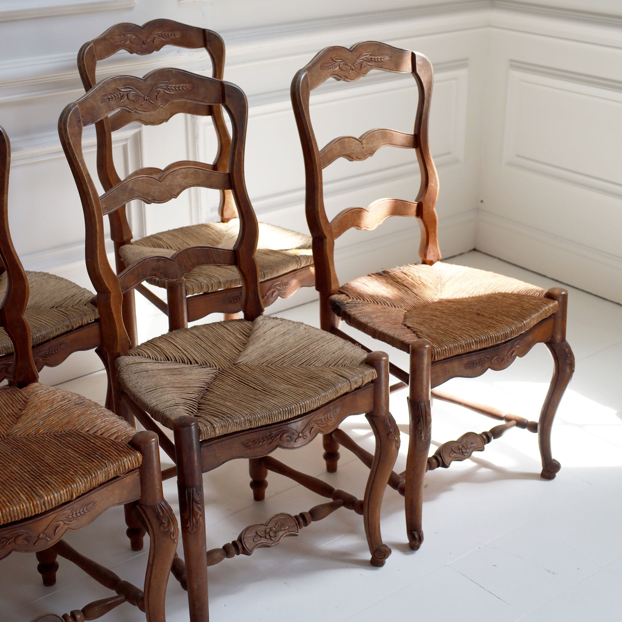 Set of 6 French Louis XV Style Dining Chairs