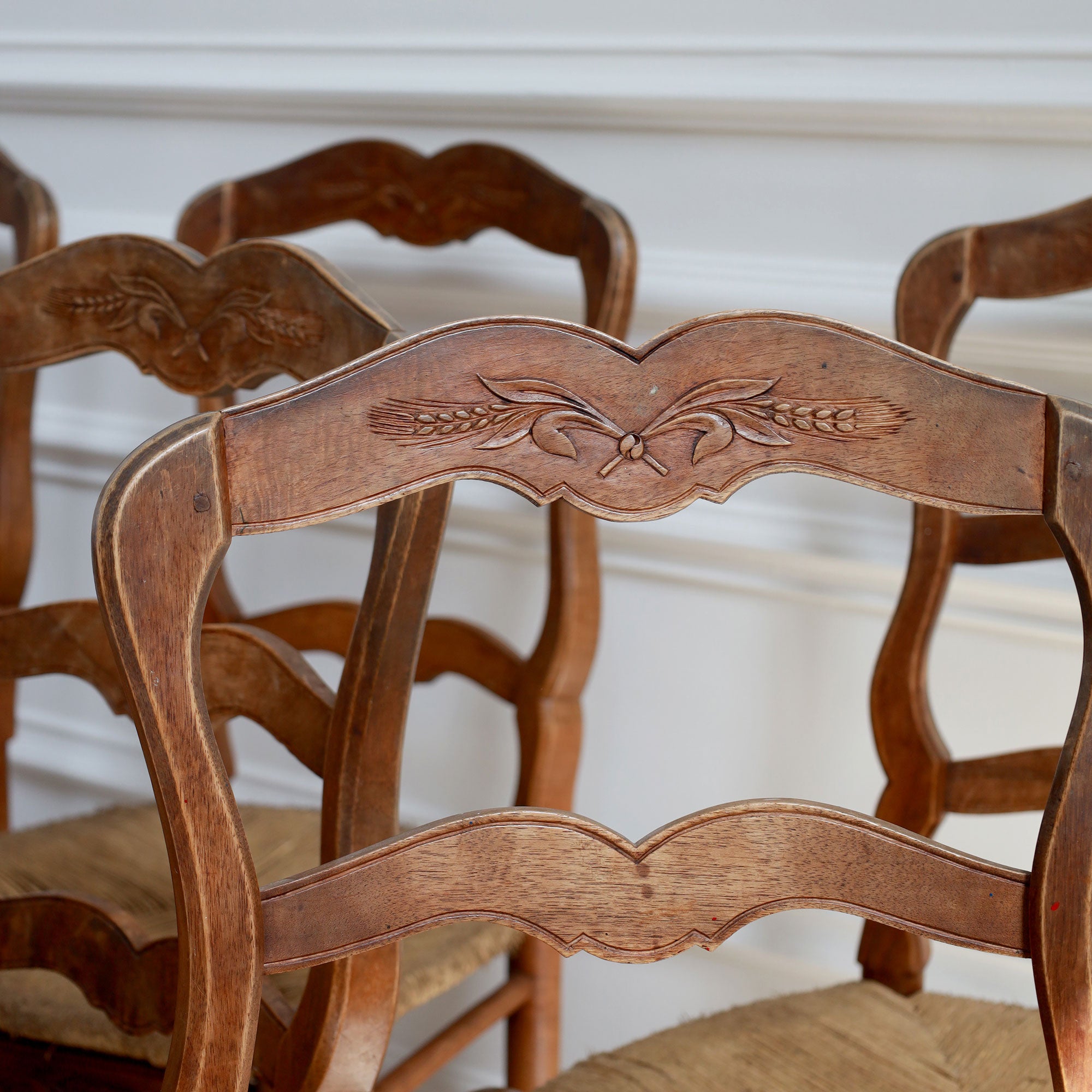 Set of 6 French Louis XV Style Dining Chairs