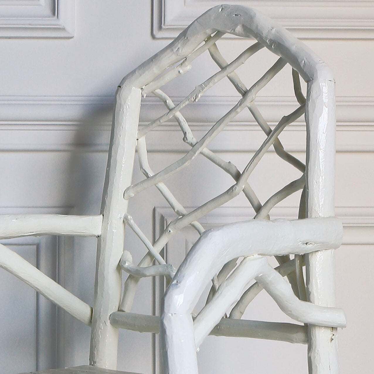Stephan Armchair, White – WS closeup.vignette