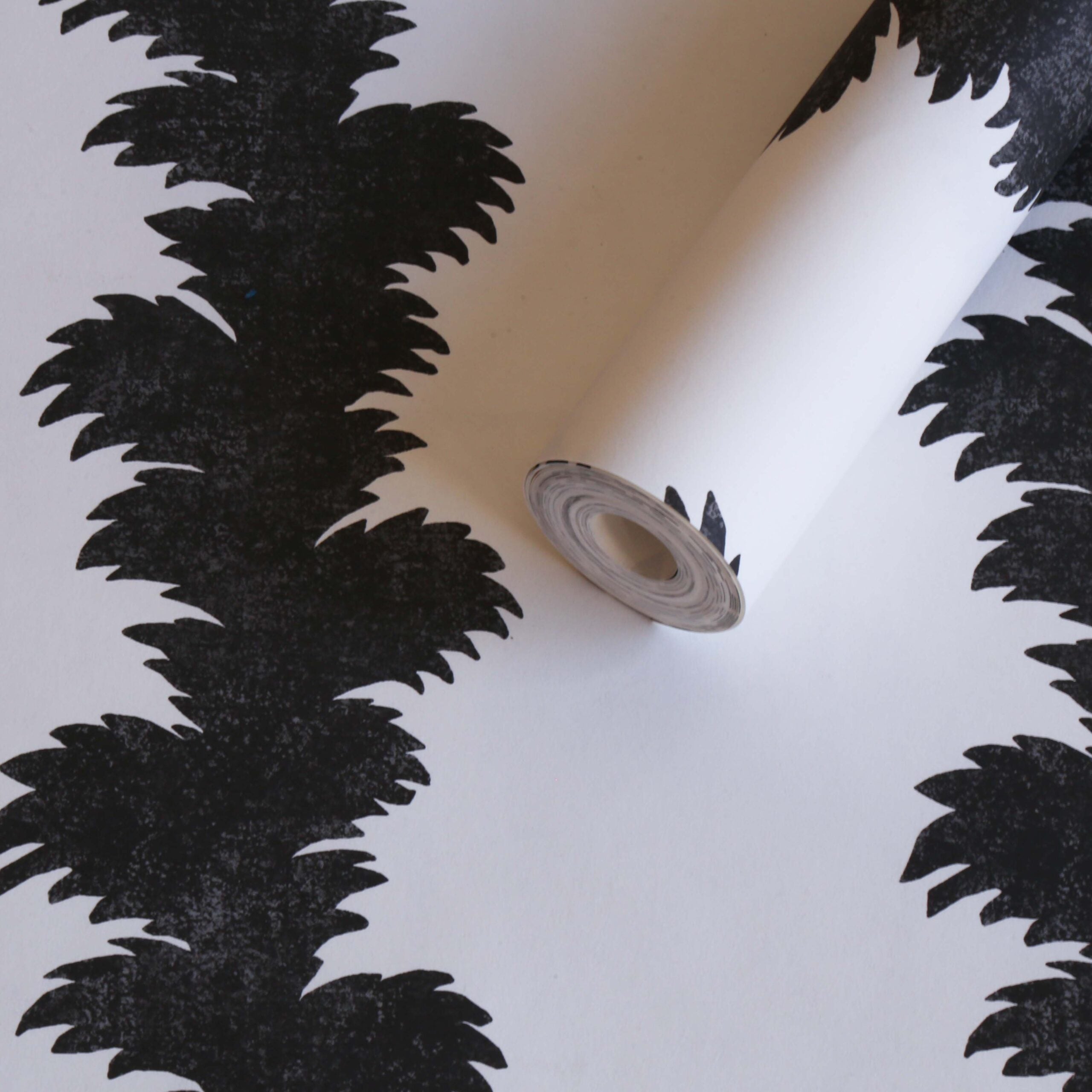 Palmyra Wallpaper - Black