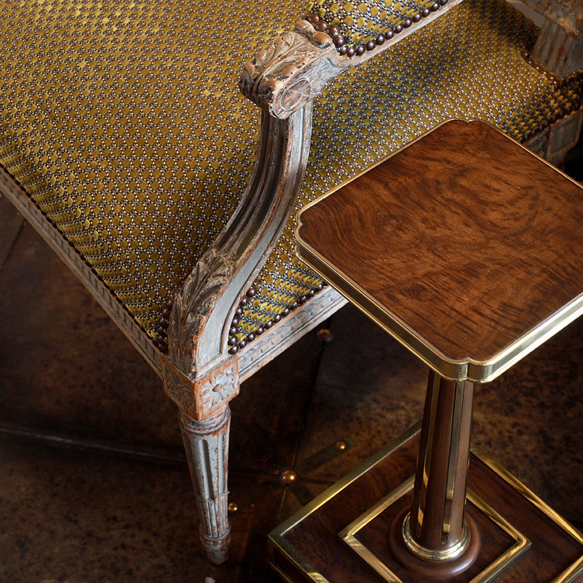Rufus Drinks Table
