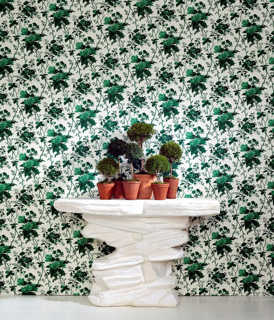 Vignette.De La Tour Paolo’s Green.Rocky Console