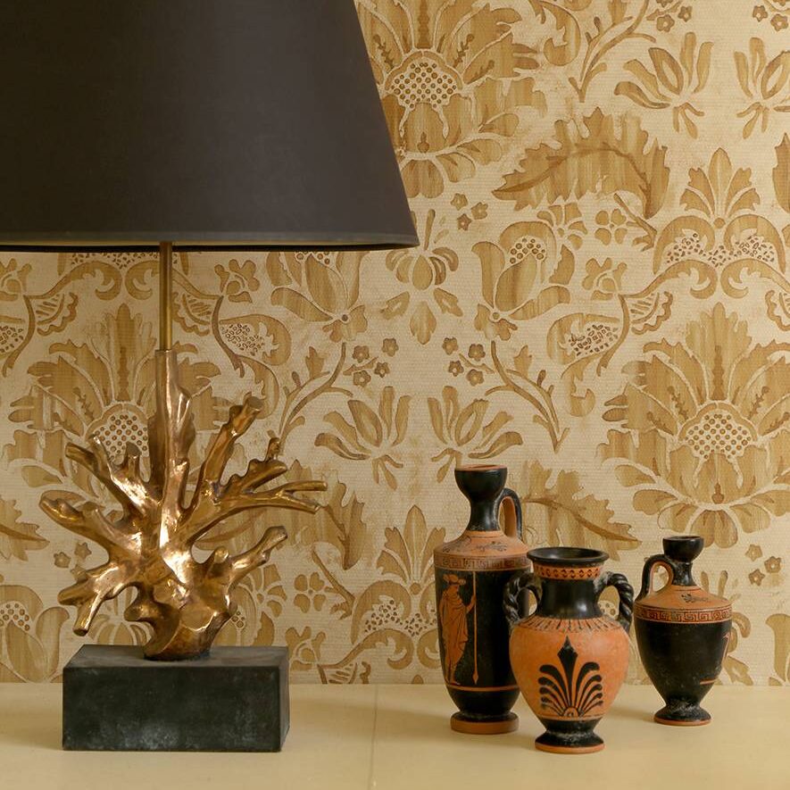 Vignette.Rialto Wallpaper Cream.Coral Table Lamp.LR