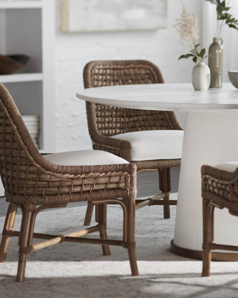 Choosing the Right Dining Chair for Comfort, Style, and Functionality