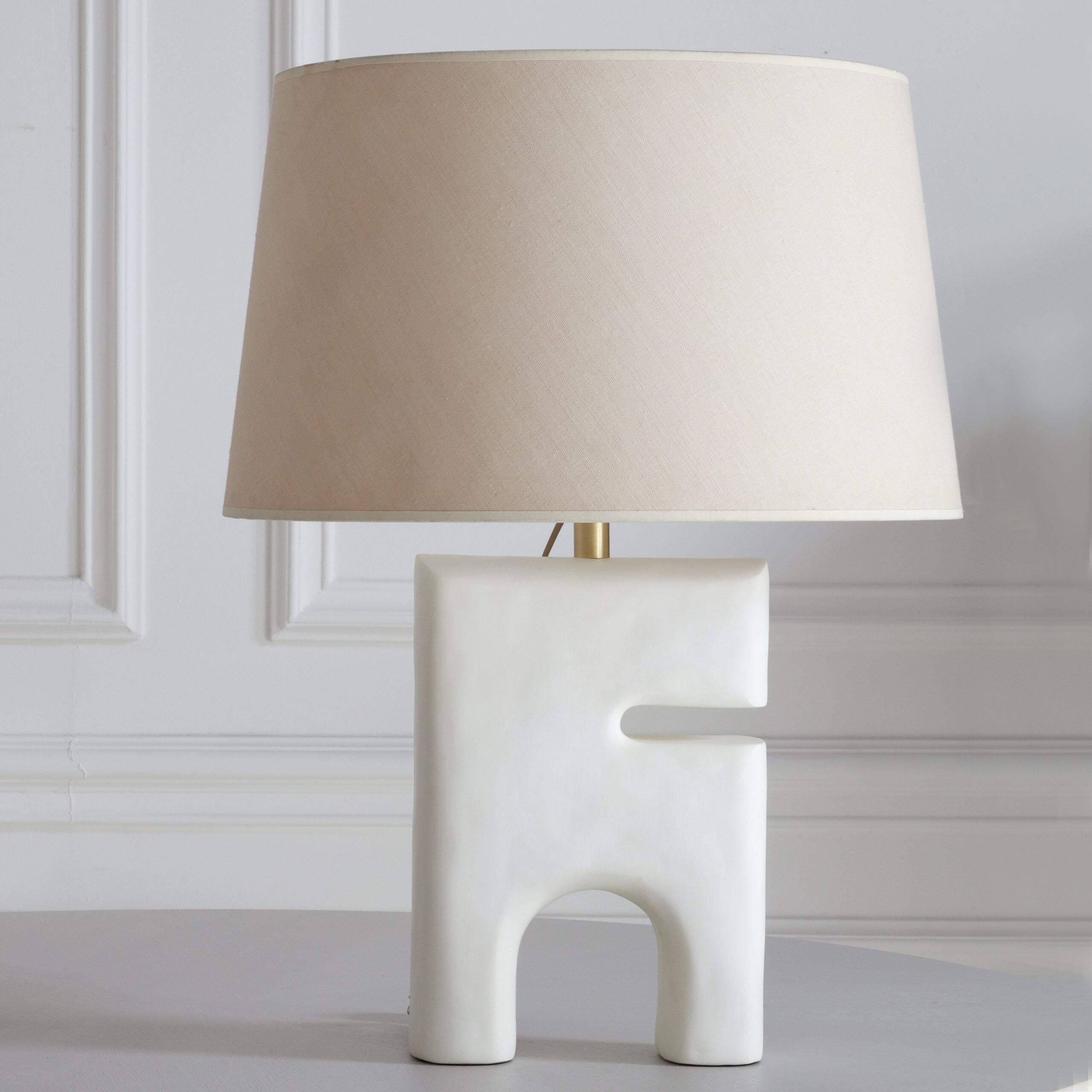 Almada Table Lamp