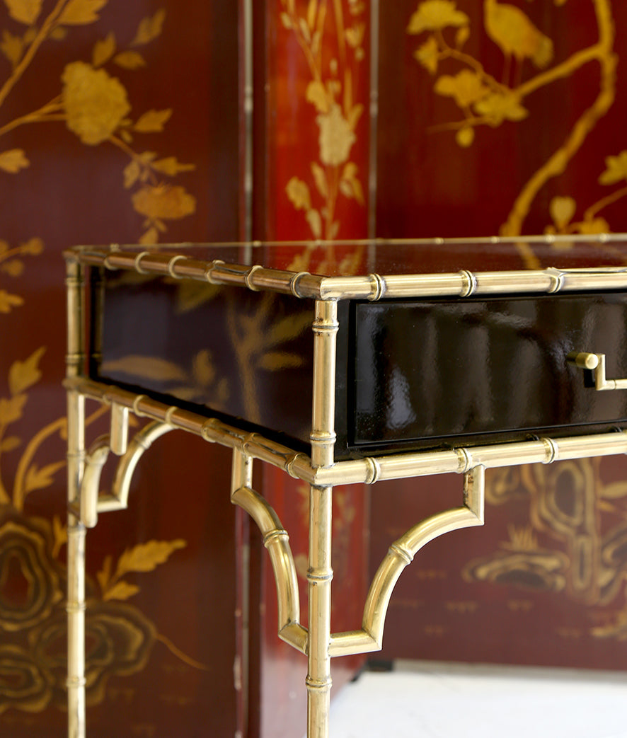 Bamboo Desk DETAIL LR