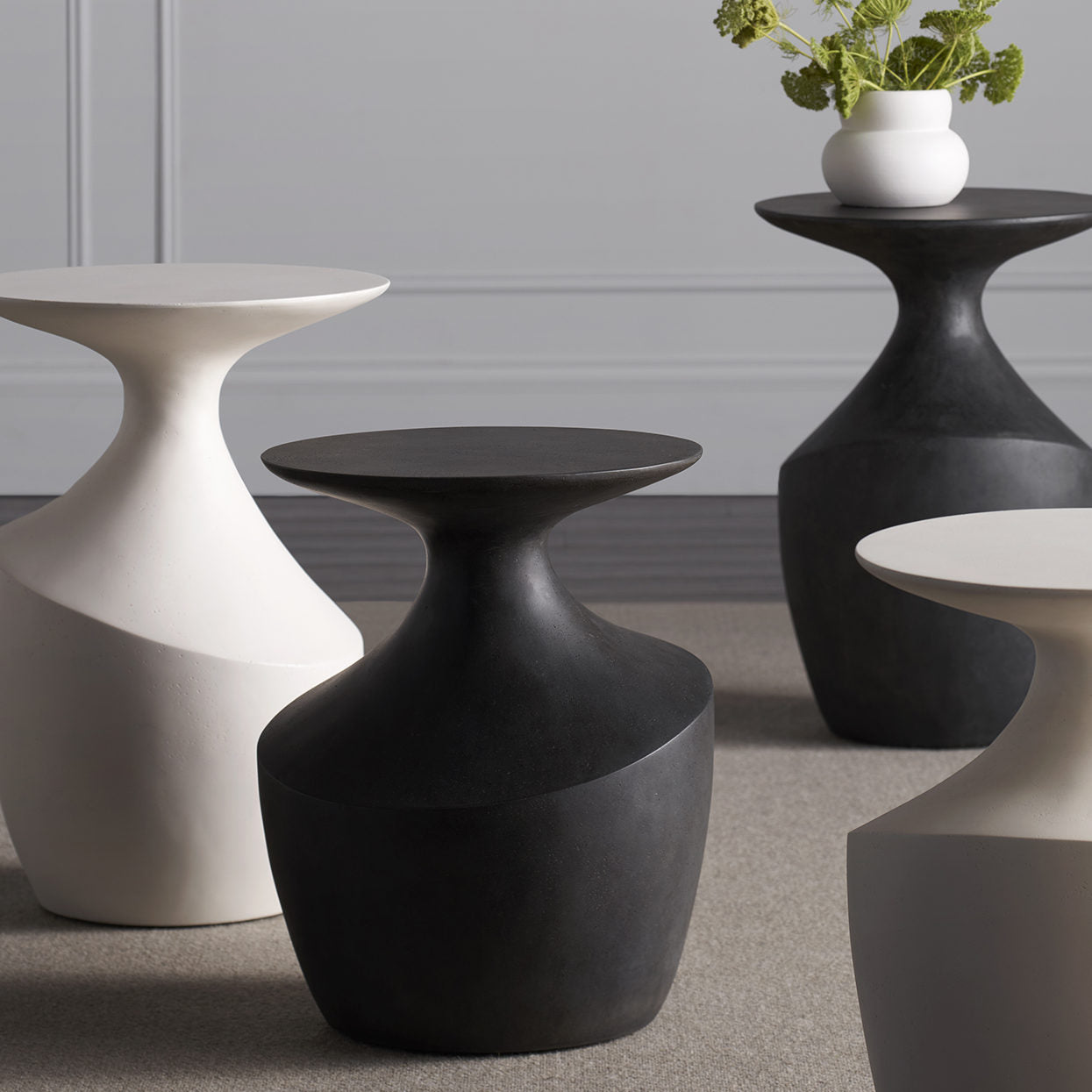 Chelsea Outdoor Side Table Tall - Charcoal