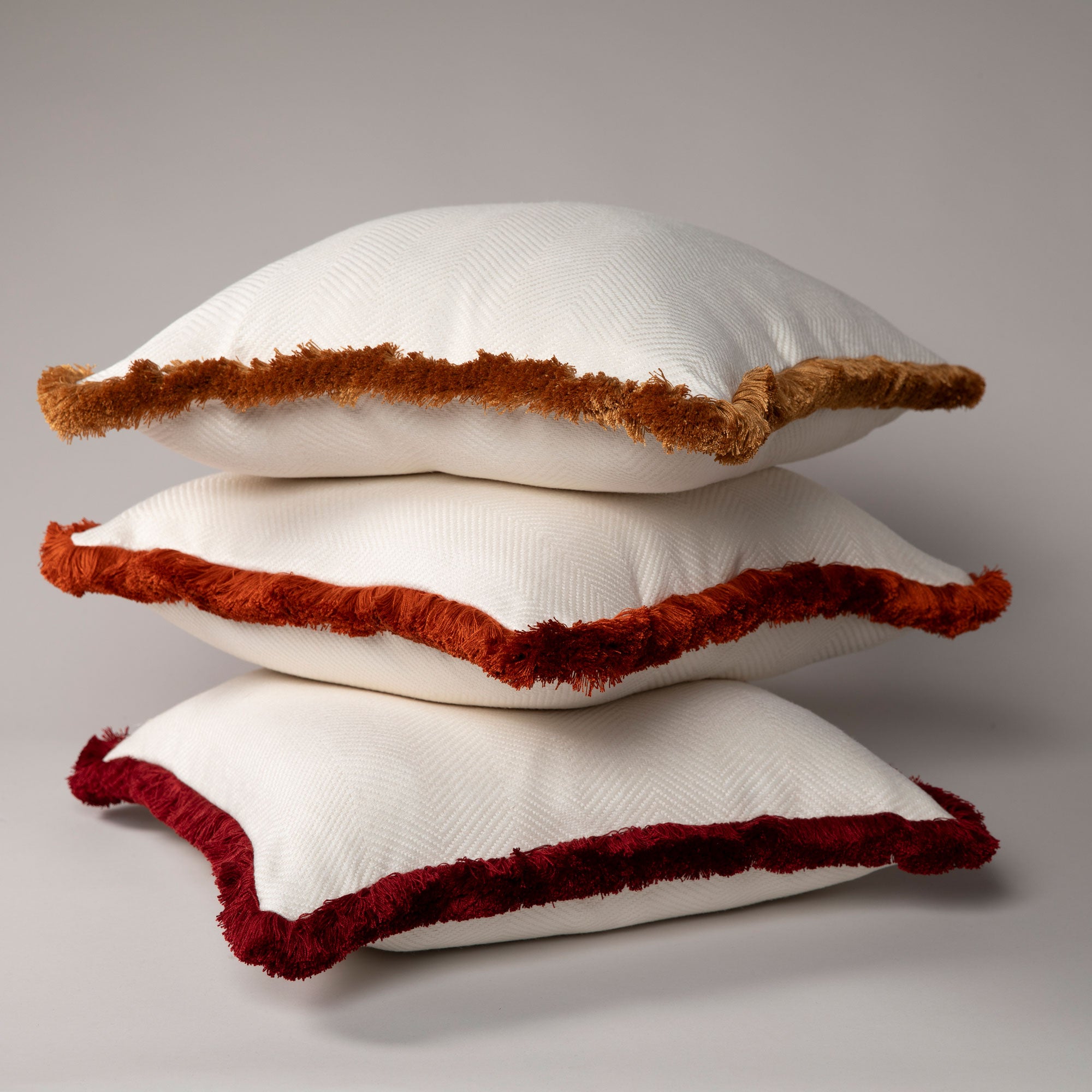 Dorset Cushion - White/Crimson