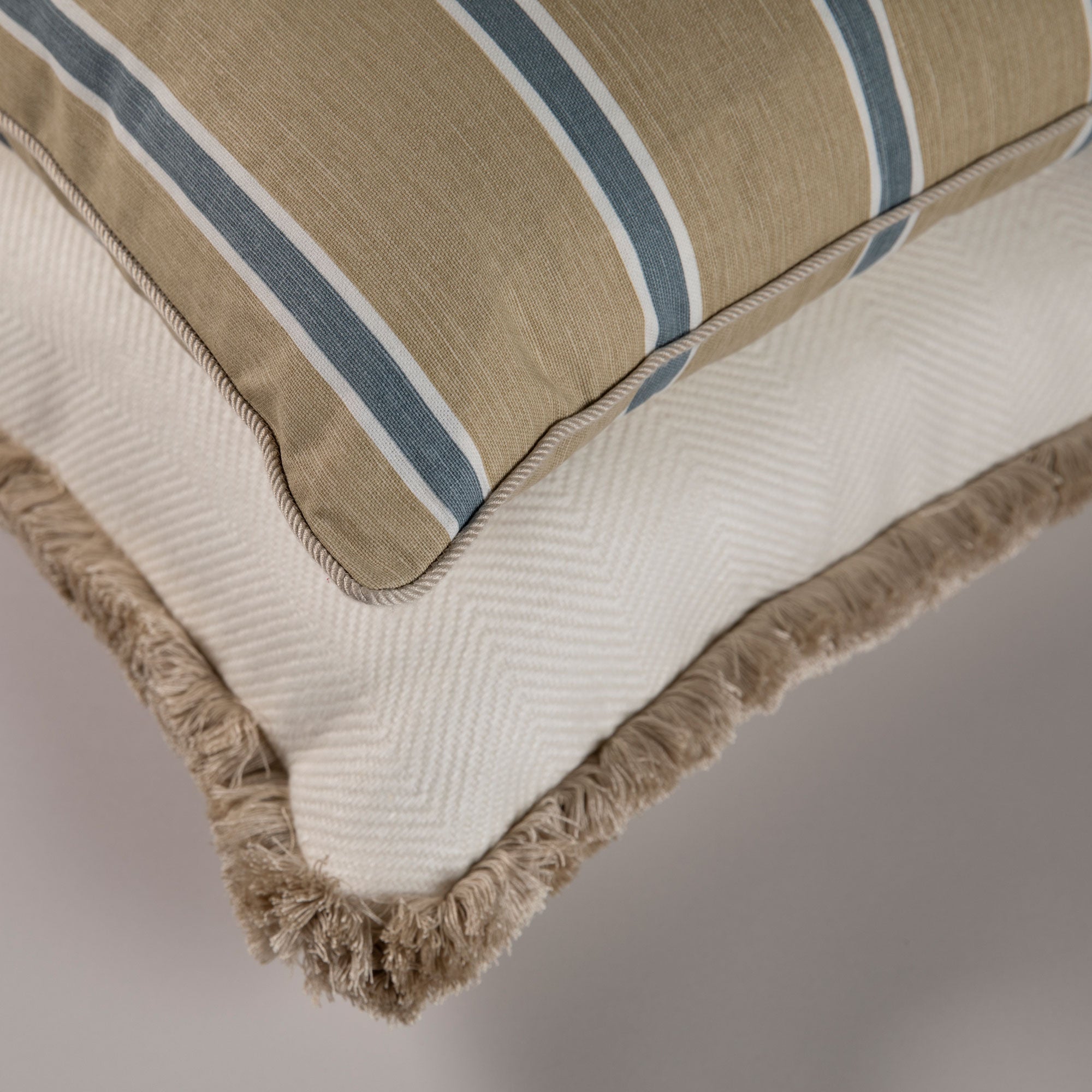 Cut Ruche in Flax
