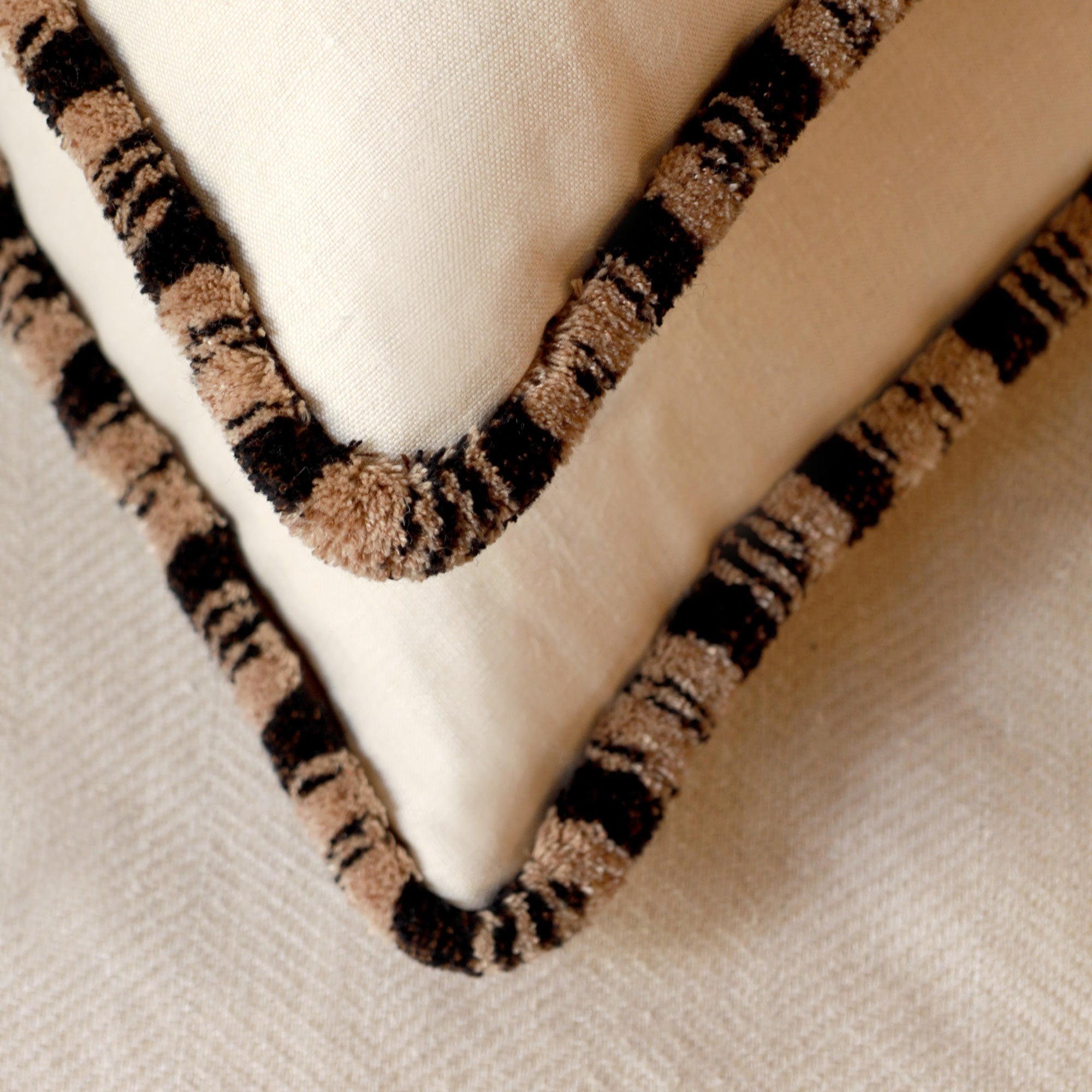 Leopard Fringe