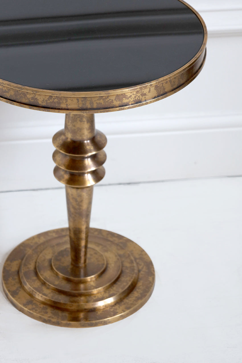 Jacques Drinks Table