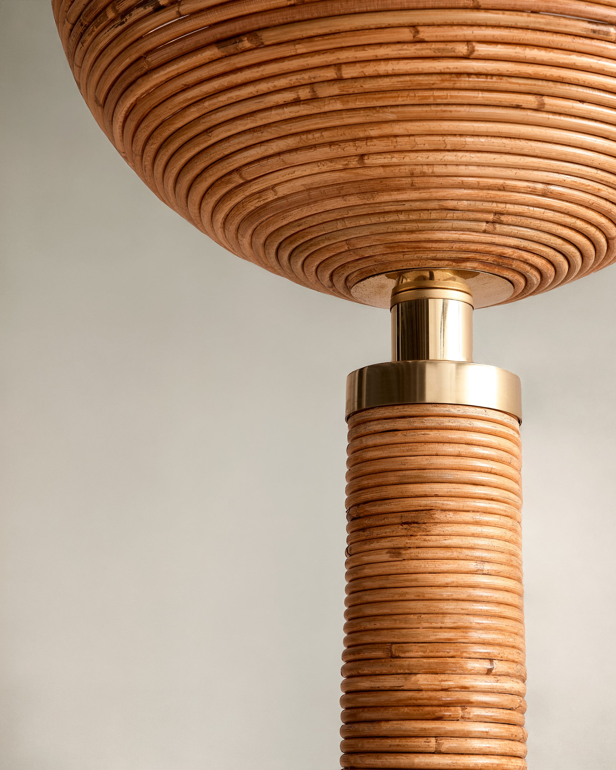 Alba Floor Lamp