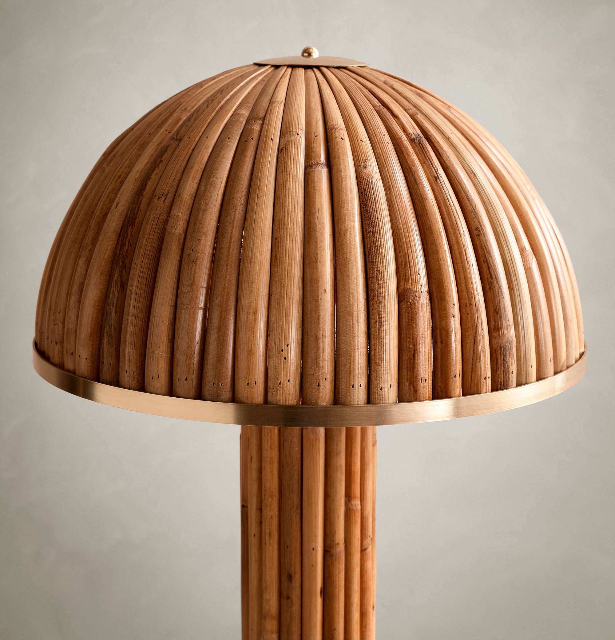 Alba Table Lamp