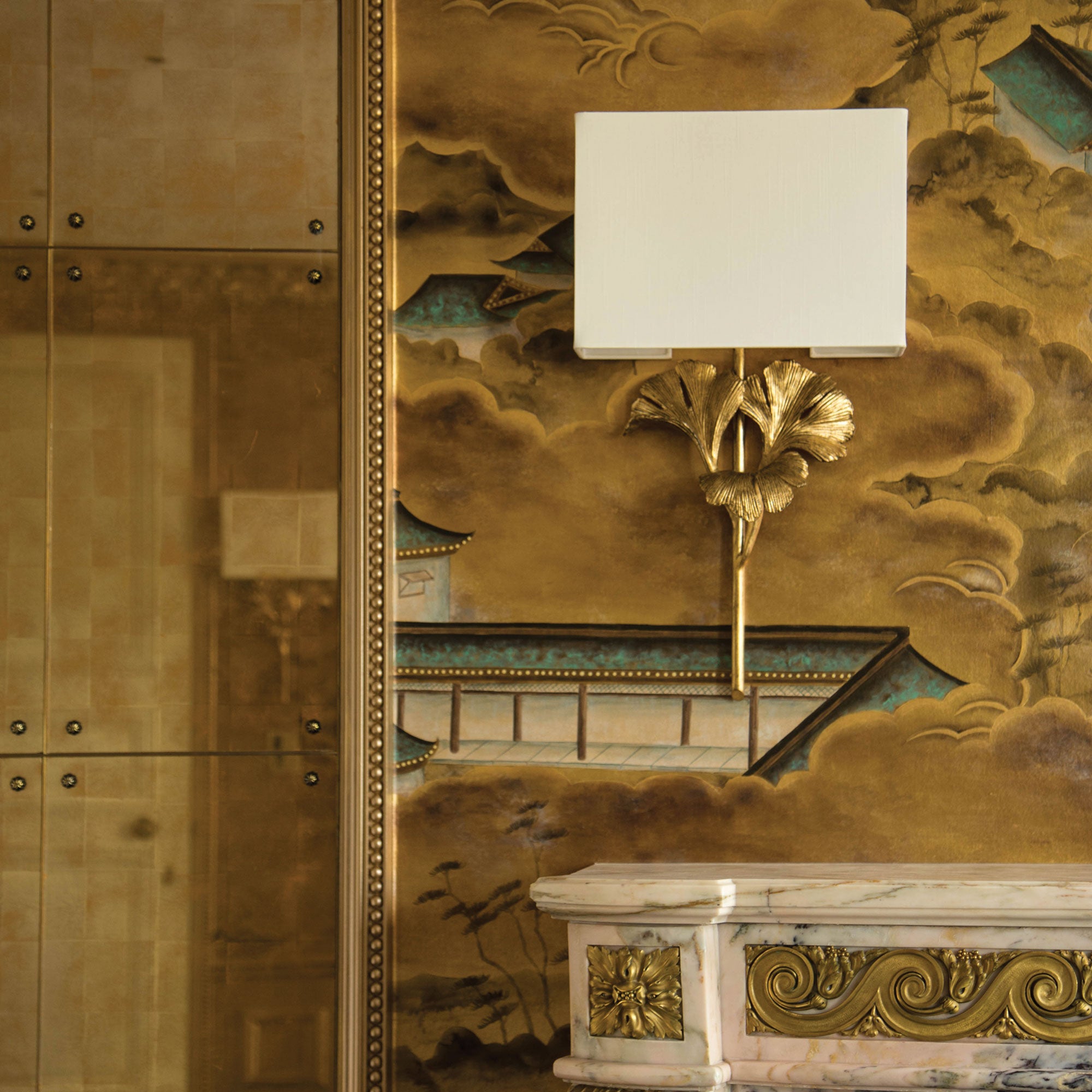 Petal Wall Light