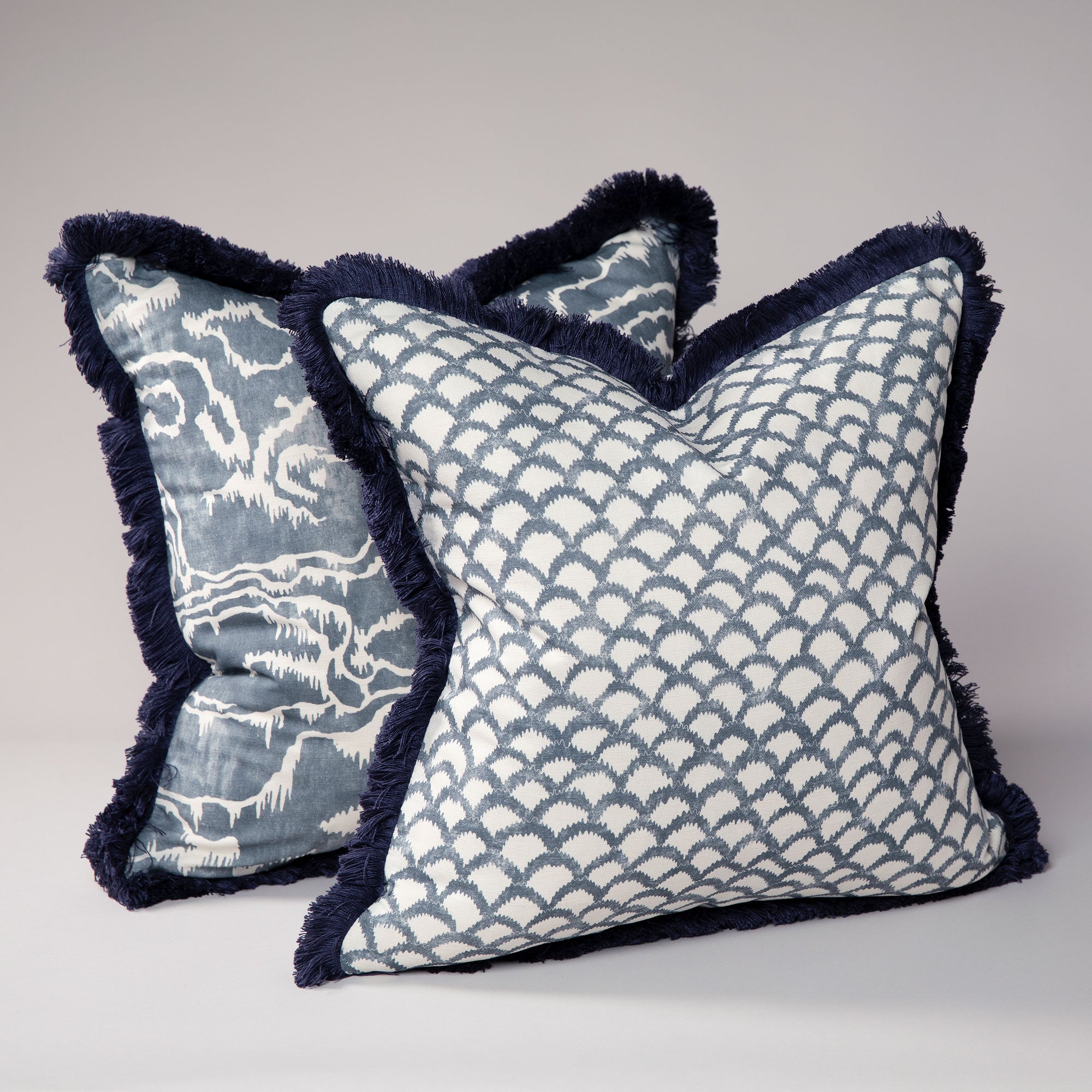 Rivière Cushion - Blue