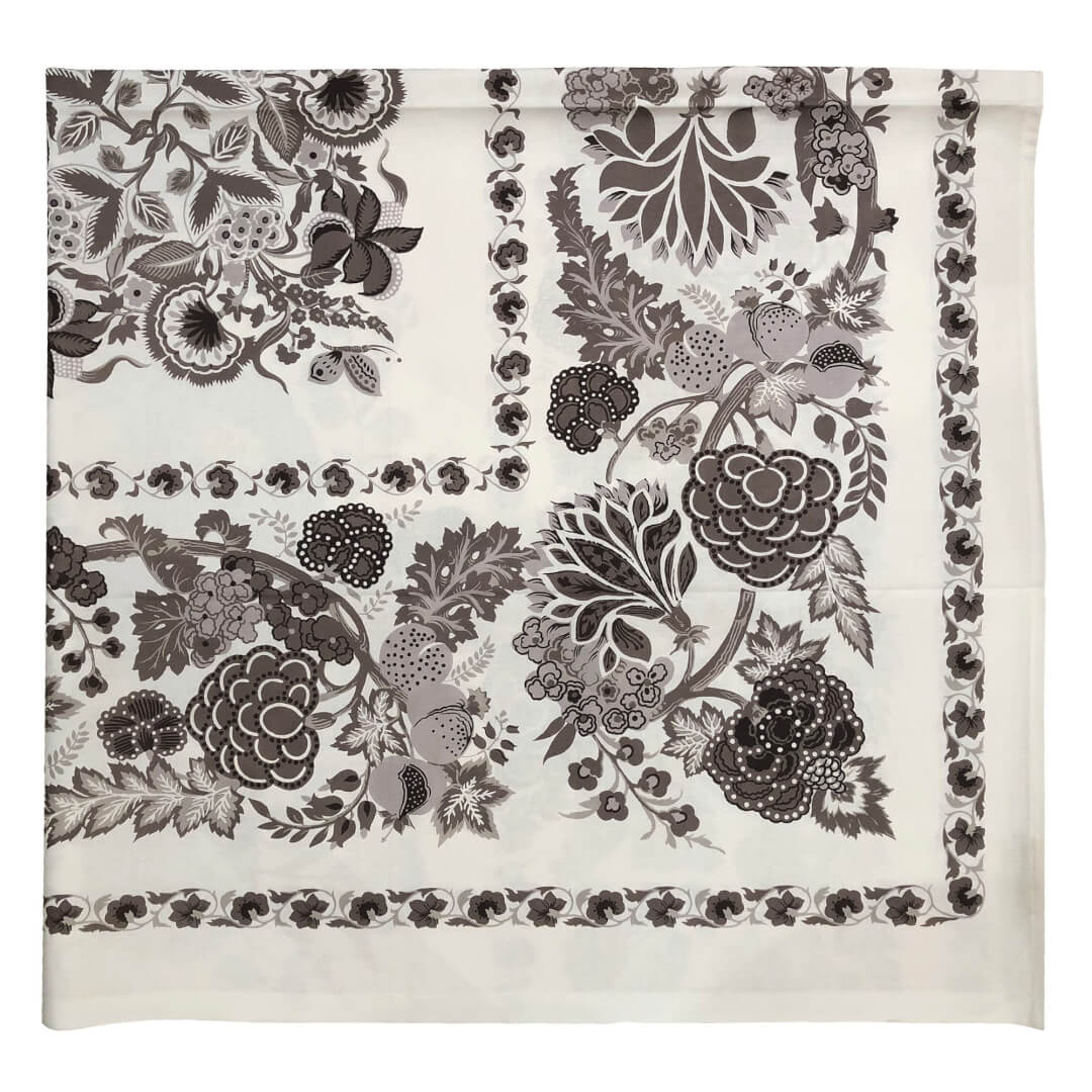 Taupe-Grey on Ivory Tablecloth_WS